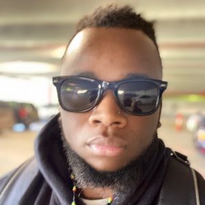 Meet your Posher, Anthony